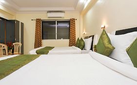 Treebo Hillway Inn Main Market